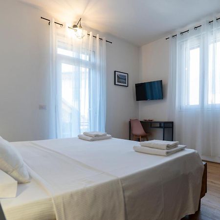 Salice Divino Hotel Lezzeno Buitenkant foto